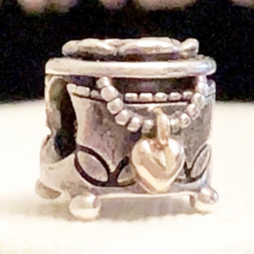Authentic Retired Unforgettable Moment Pandora Charm. Jewelry box